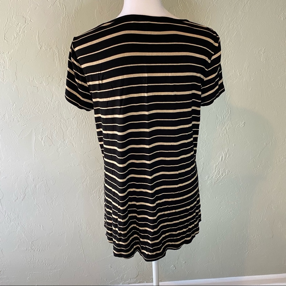 Shirt - Picture 3 of 3